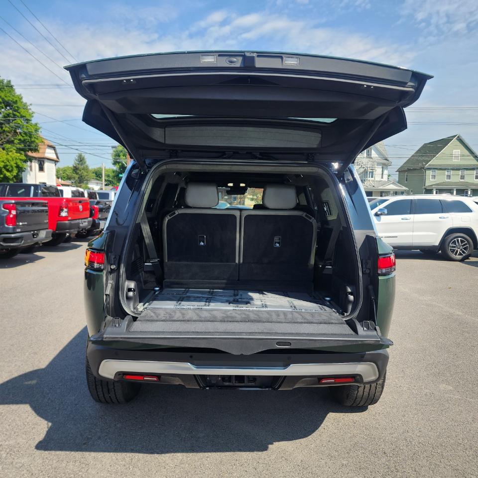 Rivian R1S Adventure Quad-Motor Large Pack 2023