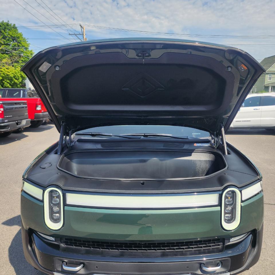 Rivian R1S Adventure Quad-Motor Large Pack 2023