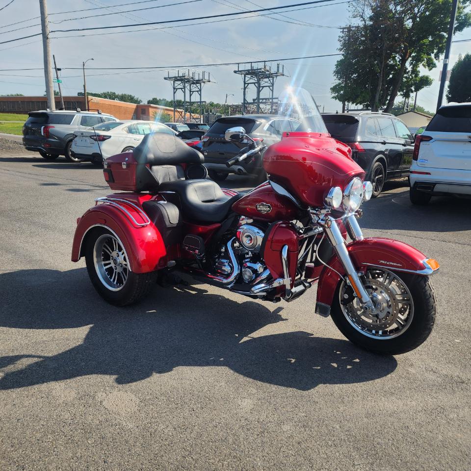 Harley-Davidson FLHTCUTG  2013