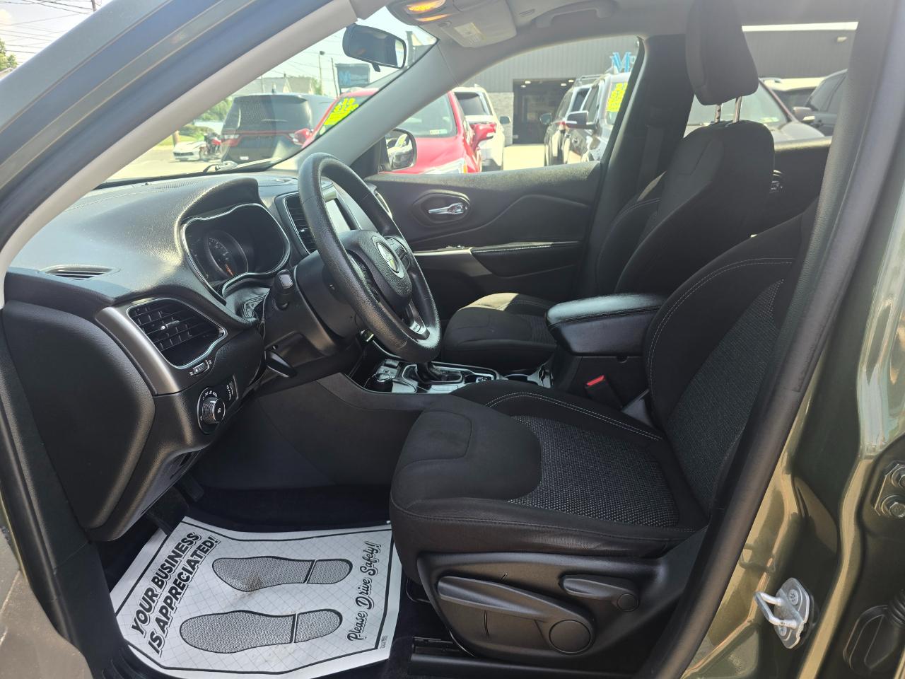 Jeep Cherokee Latitude 4x4 2019