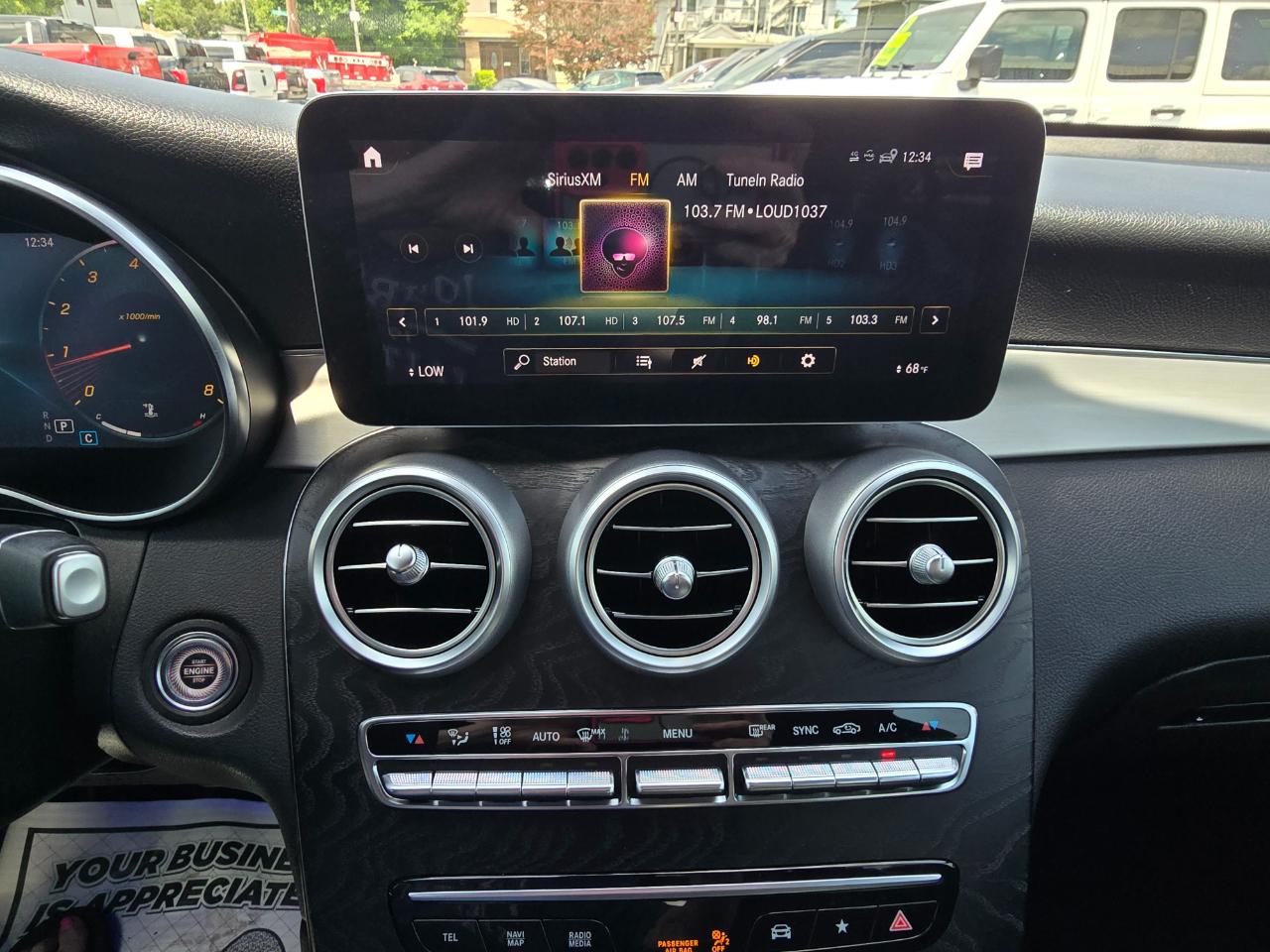 Mercedes-Benz GLC GLC 300 4MATIC SUV 2022