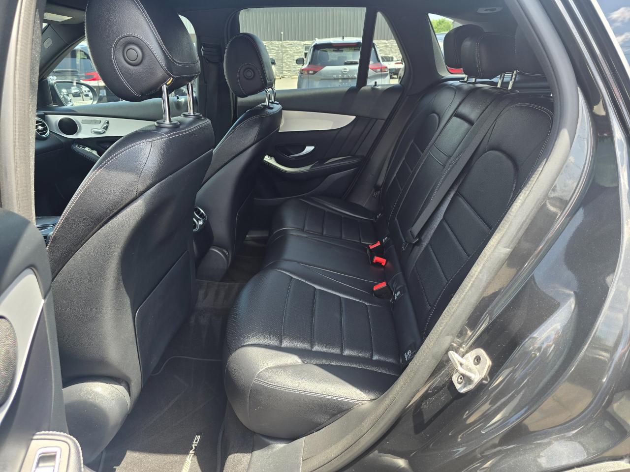 Mercedes-Benz GLC GLC 300 4MATIC SUV 2022