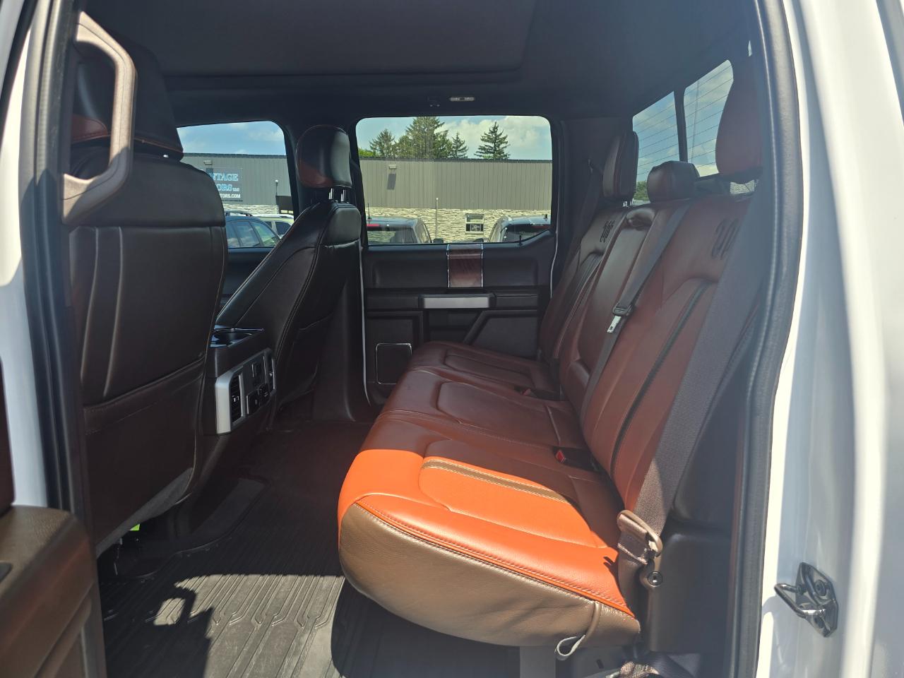 Ford Super Duty F-250 SRW King Ranch 4WD Crew Cab 8' Box 2022