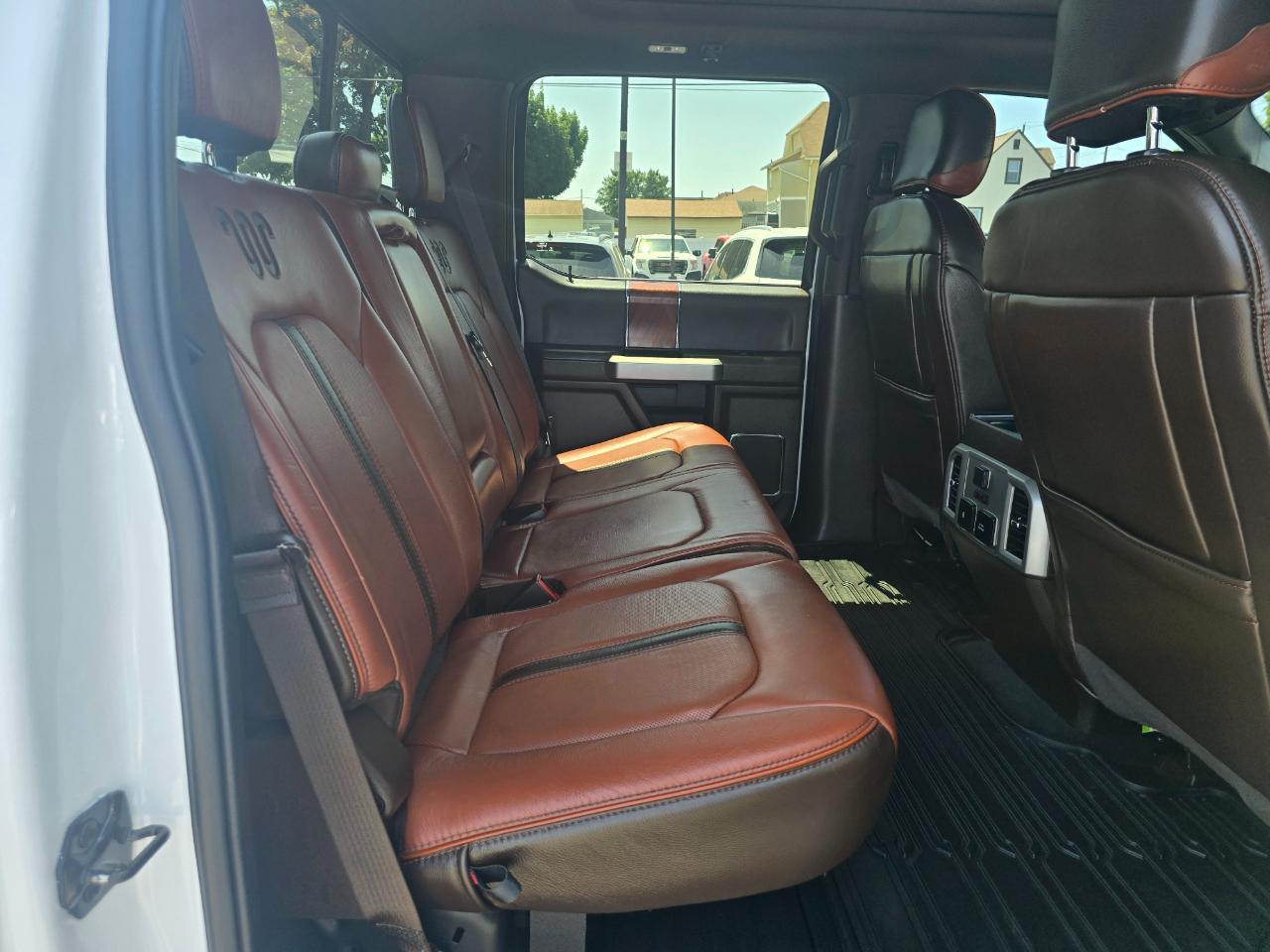 Ford Super Duty F-250 SRW King Ranch 4WD Crew Cab 8' Box 2022