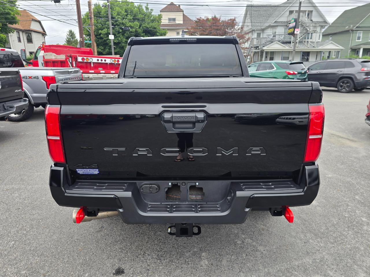 Toyota Tacoma 4WD  2025