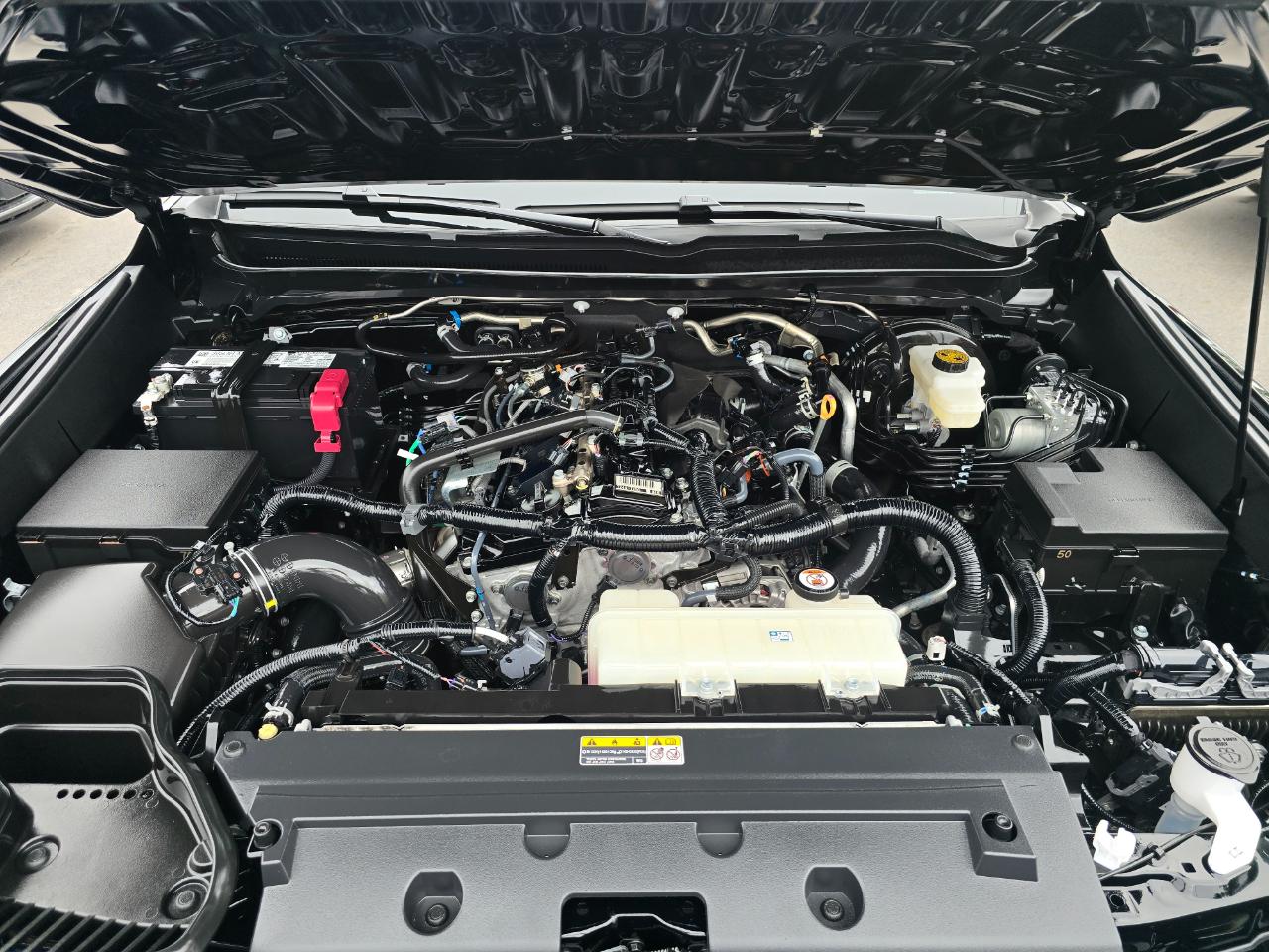 Toyota Tacoma 4WD  2025