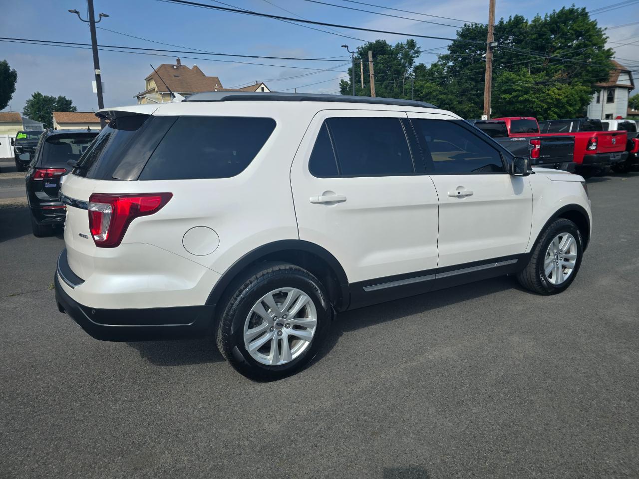 Ford Explorer XLT 4WD 2018