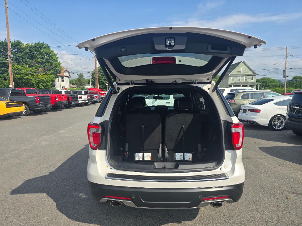 Ford Explorer XLT 4WD 2018