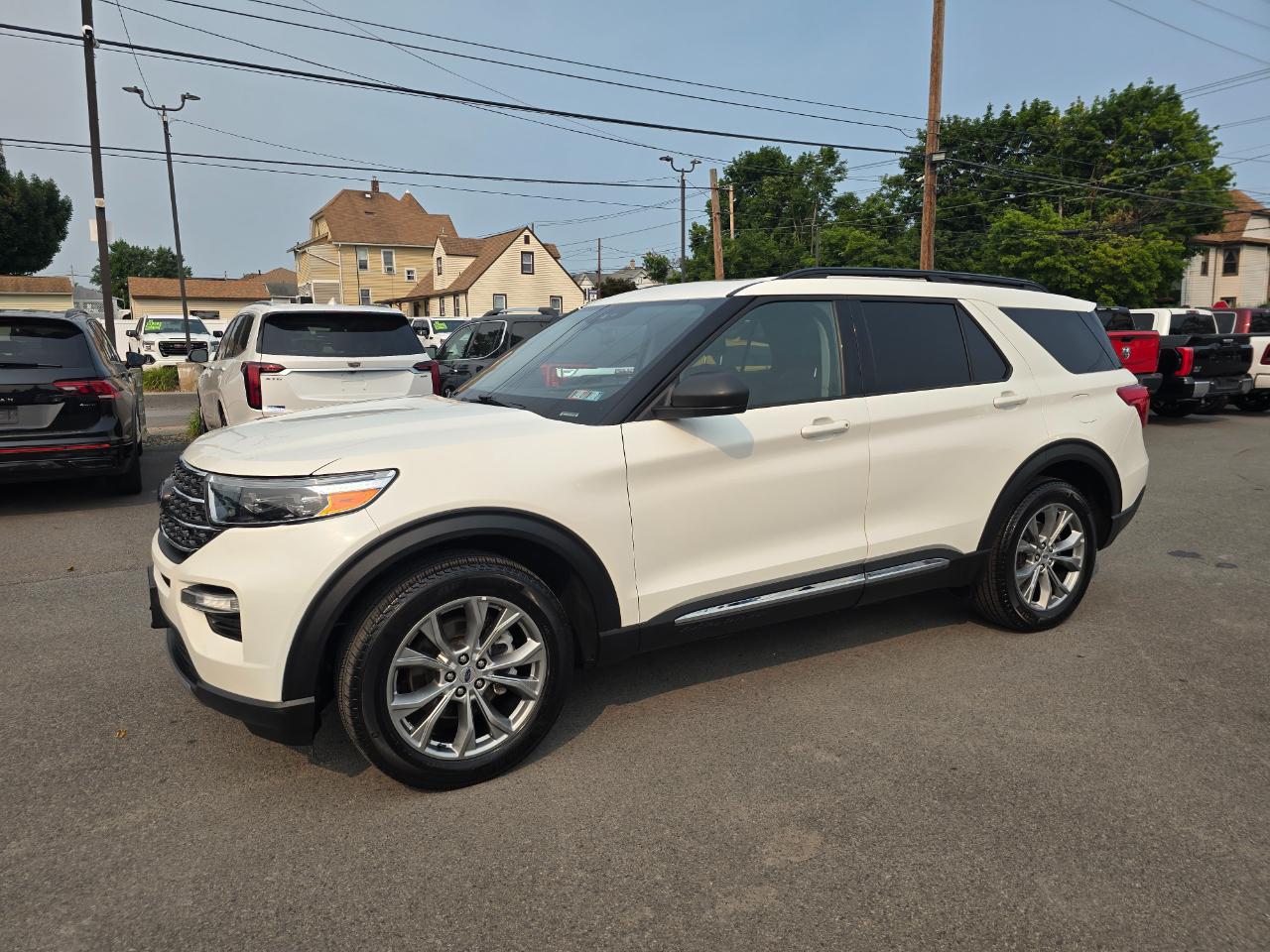 Ford Explorer XLT 4WD 2022
