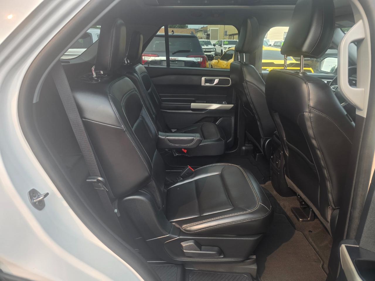Ford Explorer XLT 4WD 2022