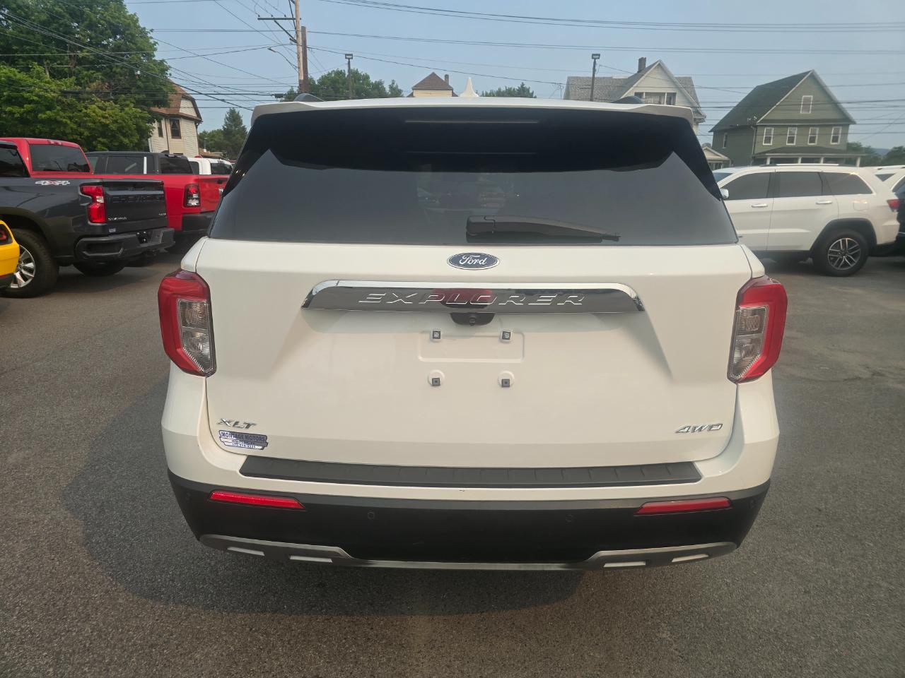 Ford Explorer XLT 4WD 2022