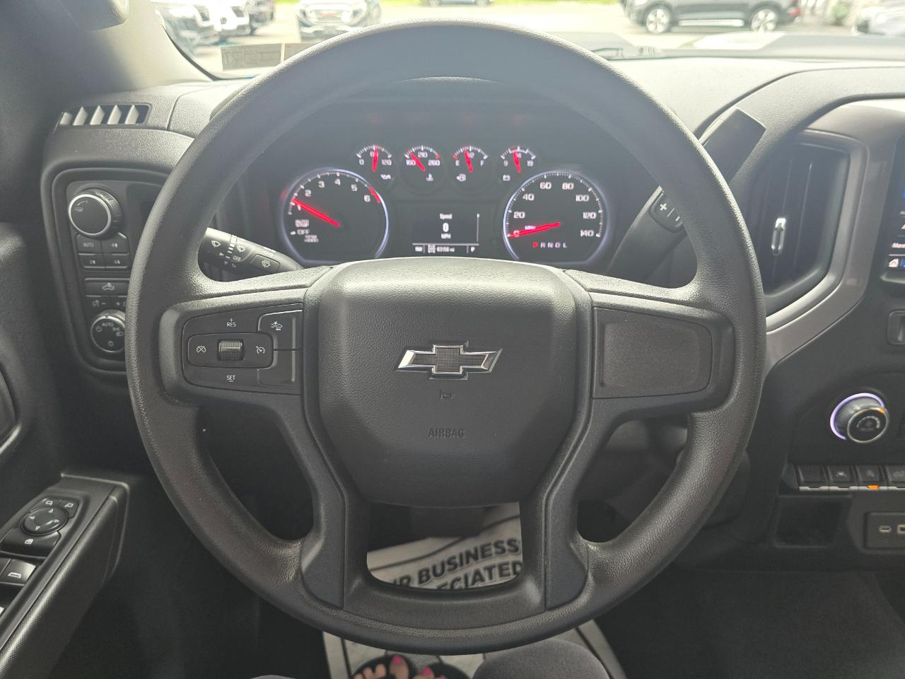 View vehicle photo 6