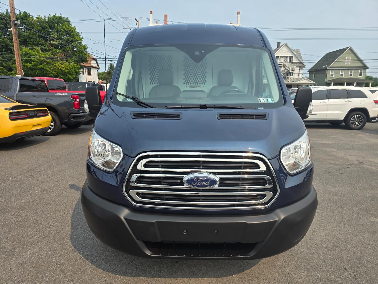 Ford Transit Van T-250 148" Med Rf 9000 GVWR Sliding RH Dr 2019