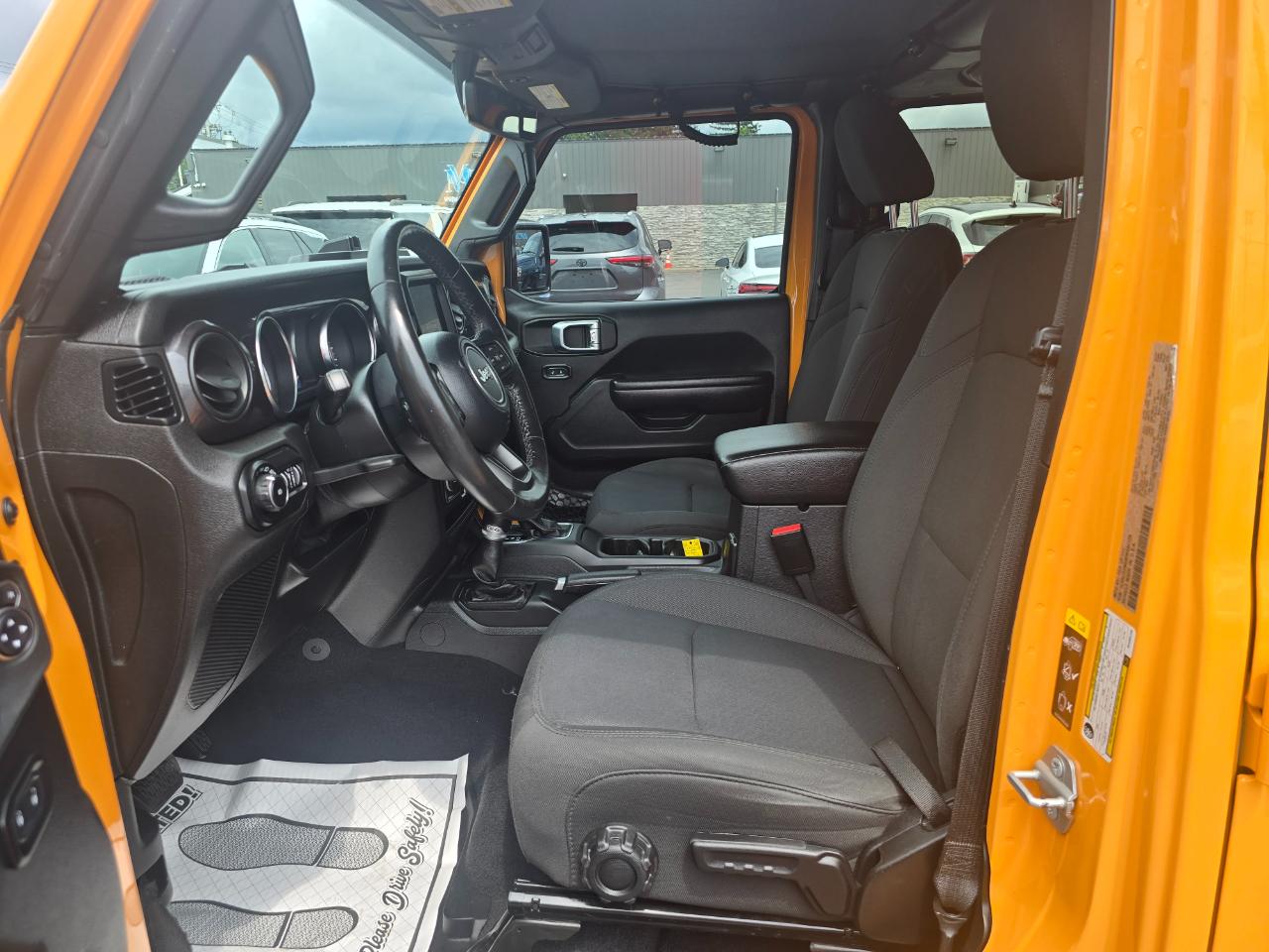 Jeep Wrangler Unlimited Sport Altitude 4x4 2021