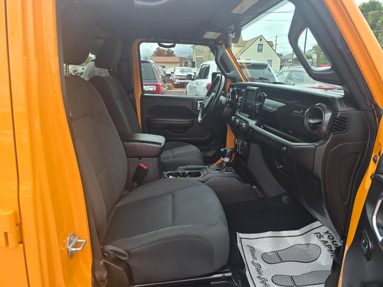 Jeep Wrangler Unlimited Sport Altitude 4x4 2021