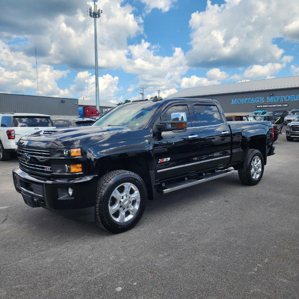 Chevrolet Silverado 2500HD 4WD Crew Cab 153.7" LTZ 2018