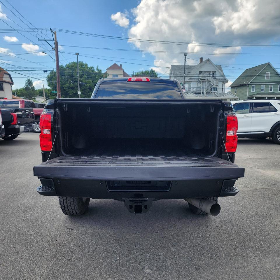 Chevrolet Silverado 2500HD 4WD Crew Cab 153.7" LTZ 2018