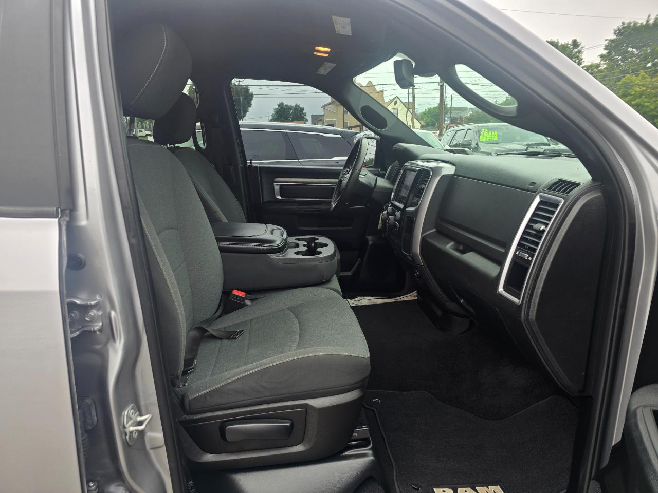 RAM 1500 Classic  2021