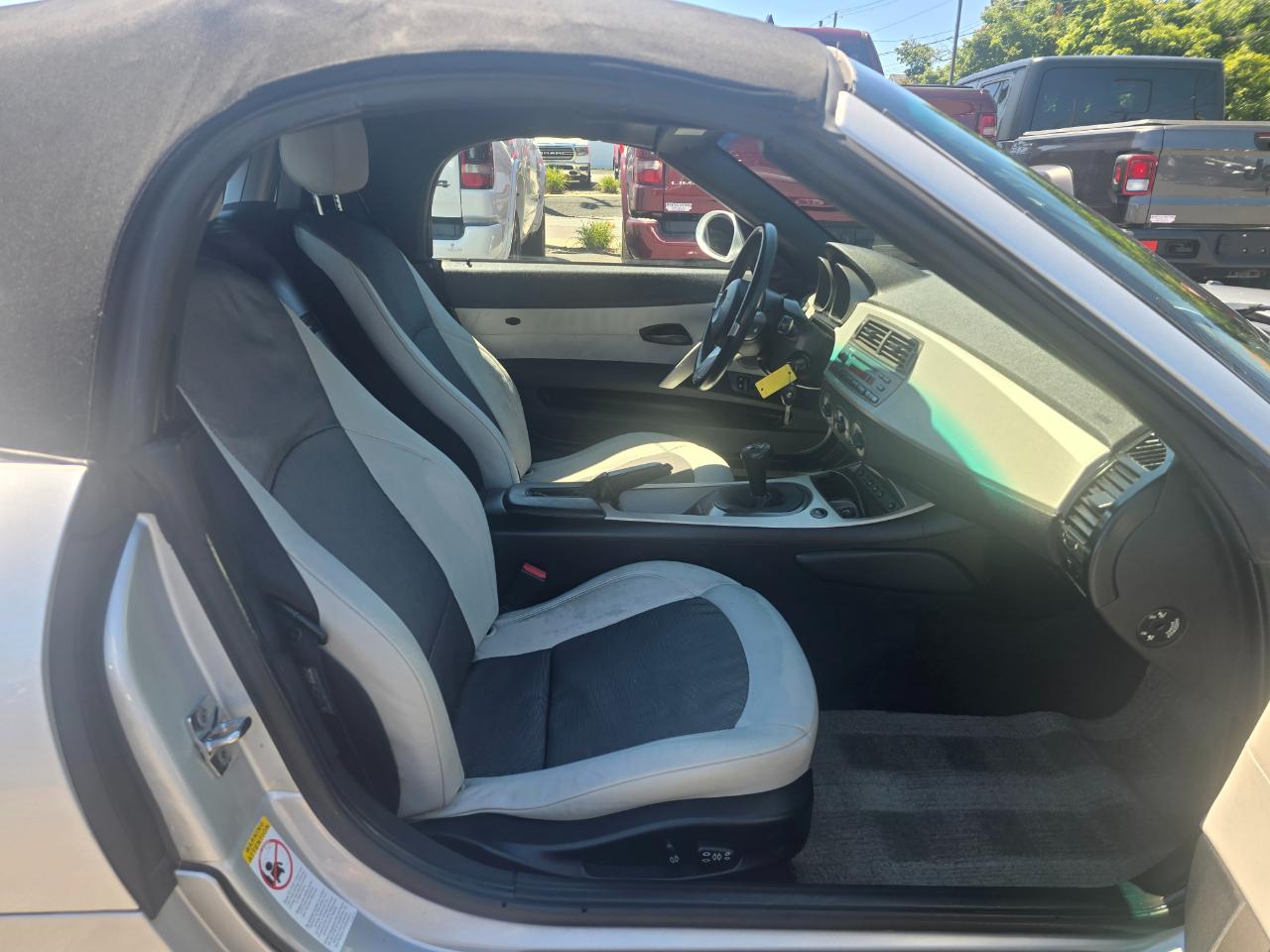 BMW Z4 Z4 2dr Roadster 2.5i 2003