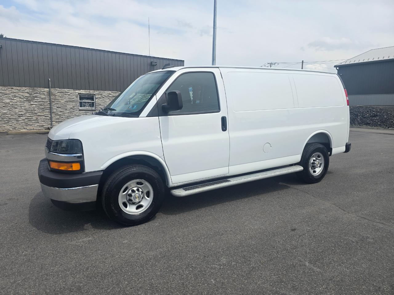 Chevrolet Express Cargo Van  2025