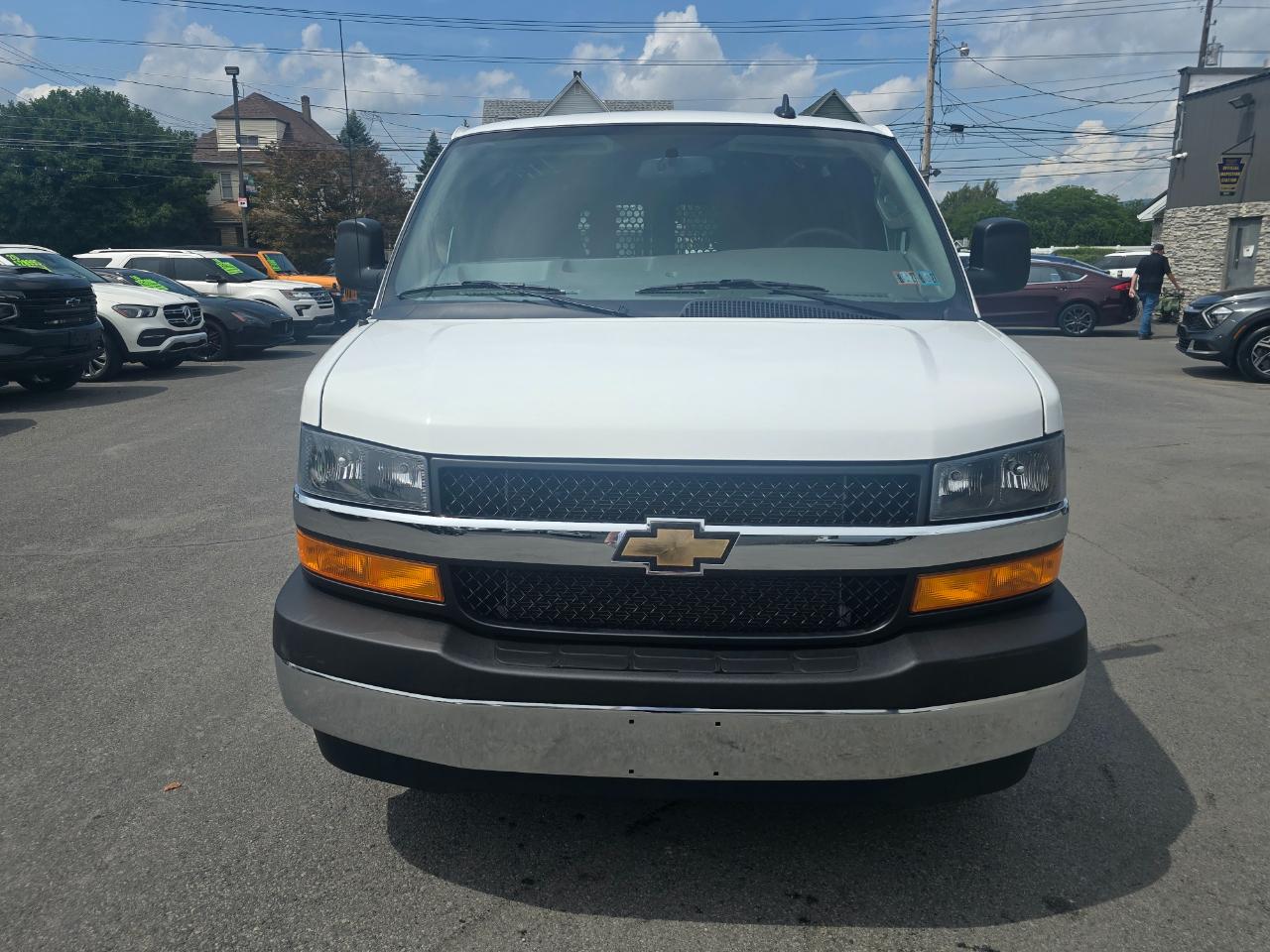 Chevrolet Express Cargo Van  2025