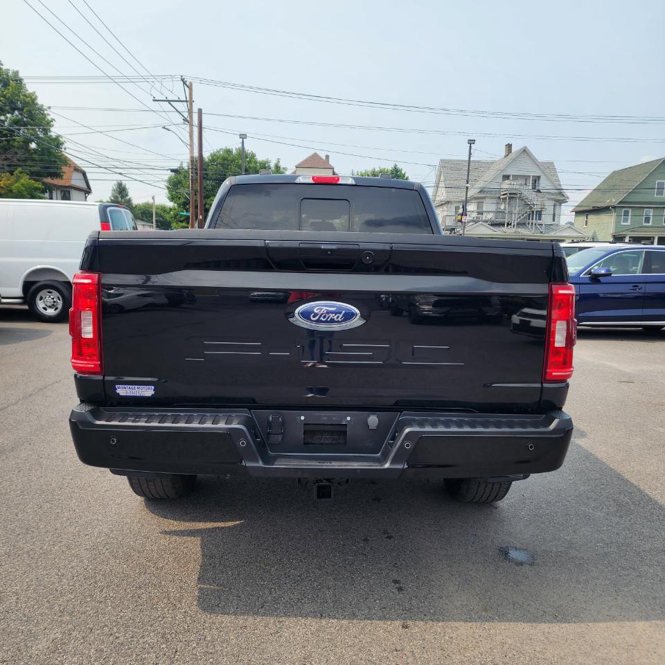 Ford F-150 XLT SuperCrew 4WD 2023