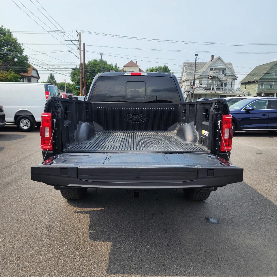 Ford F-150 XLT SuperCrew 4WD 2023