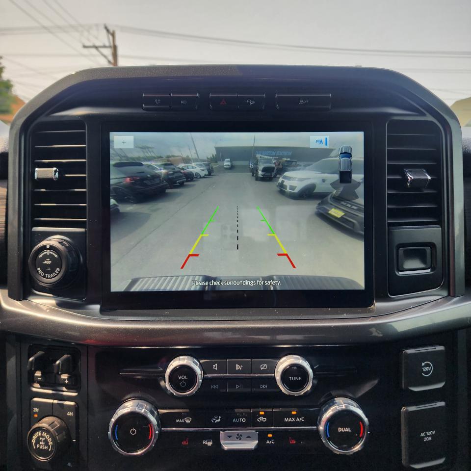 Ford F-150 XLT SuperCrew 4WD 2023