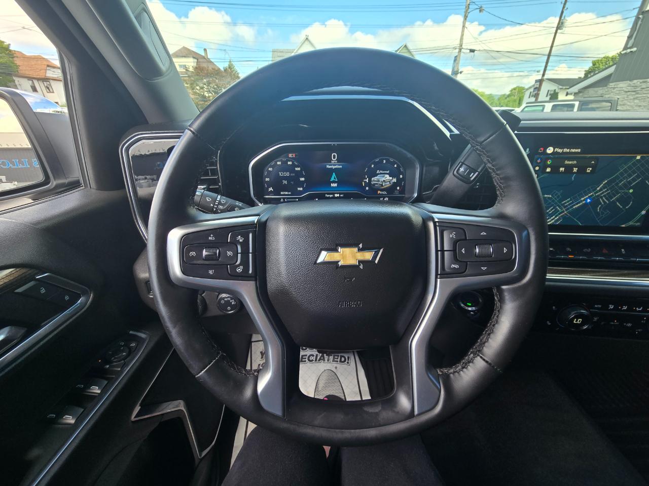 Chevrolet Silverado 1500  2025