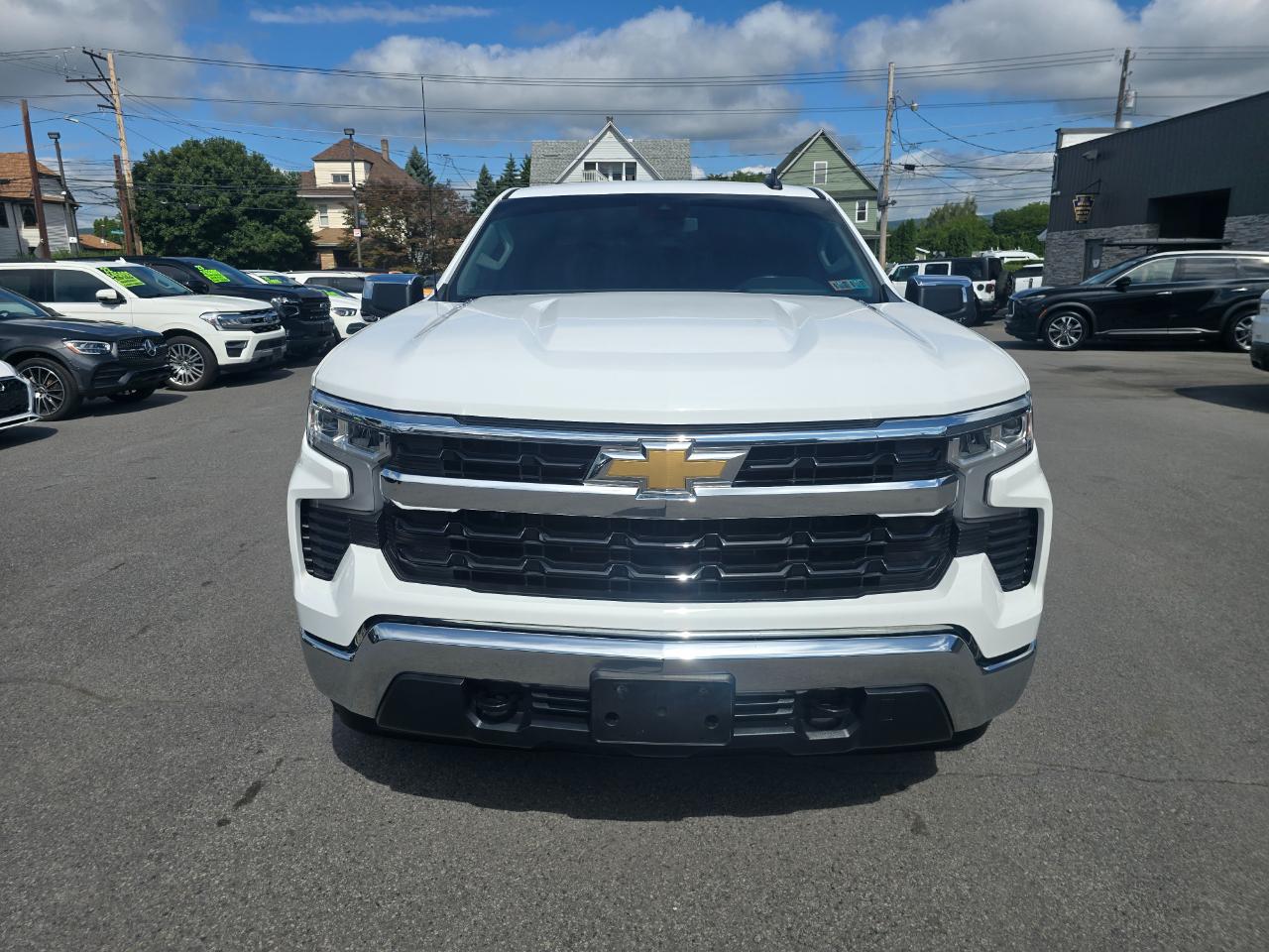 Chevrolet Silverado 1500  2025