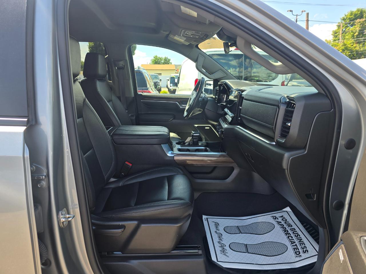 Chevrolet Silverado 1500  2023