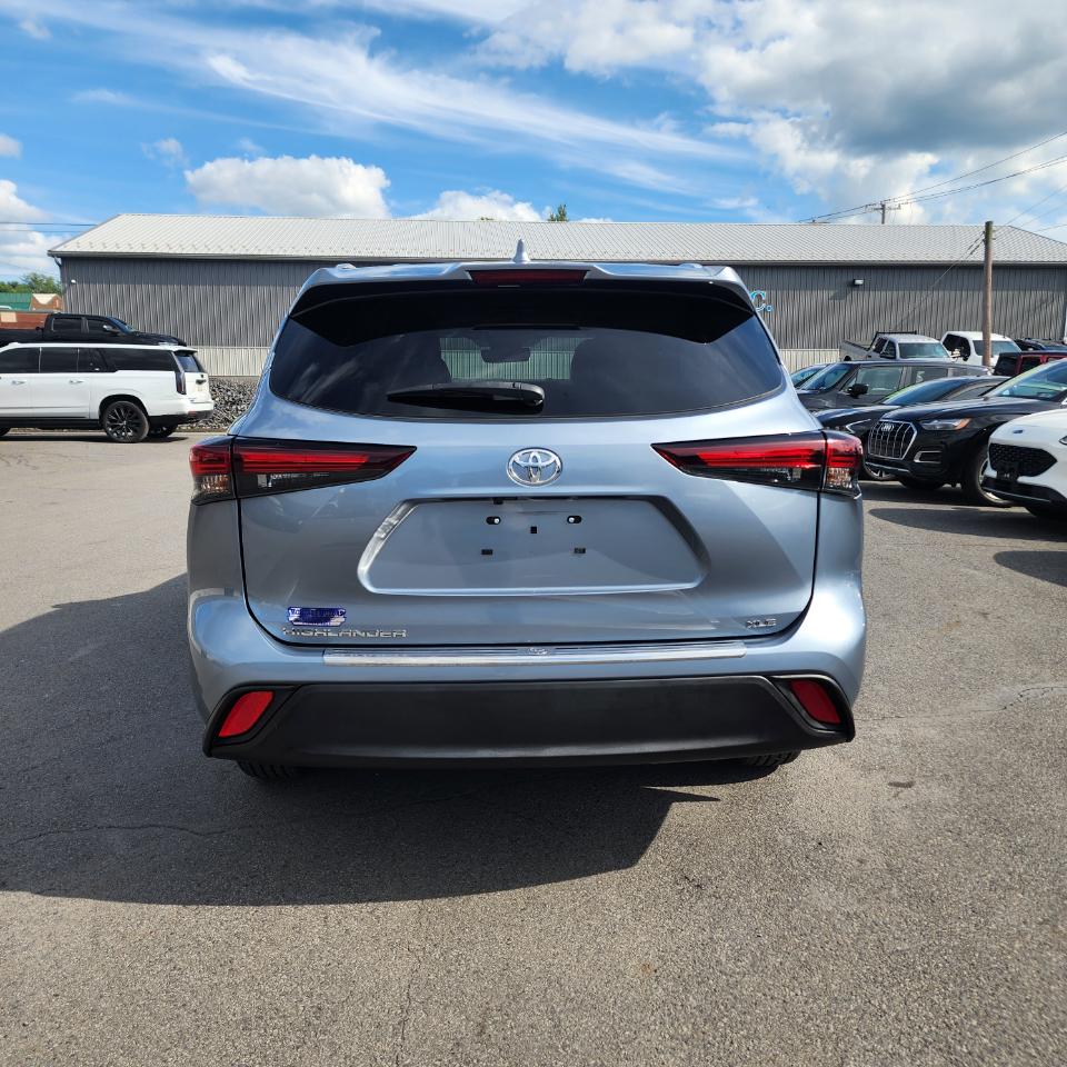 Toyota Highlander  2024