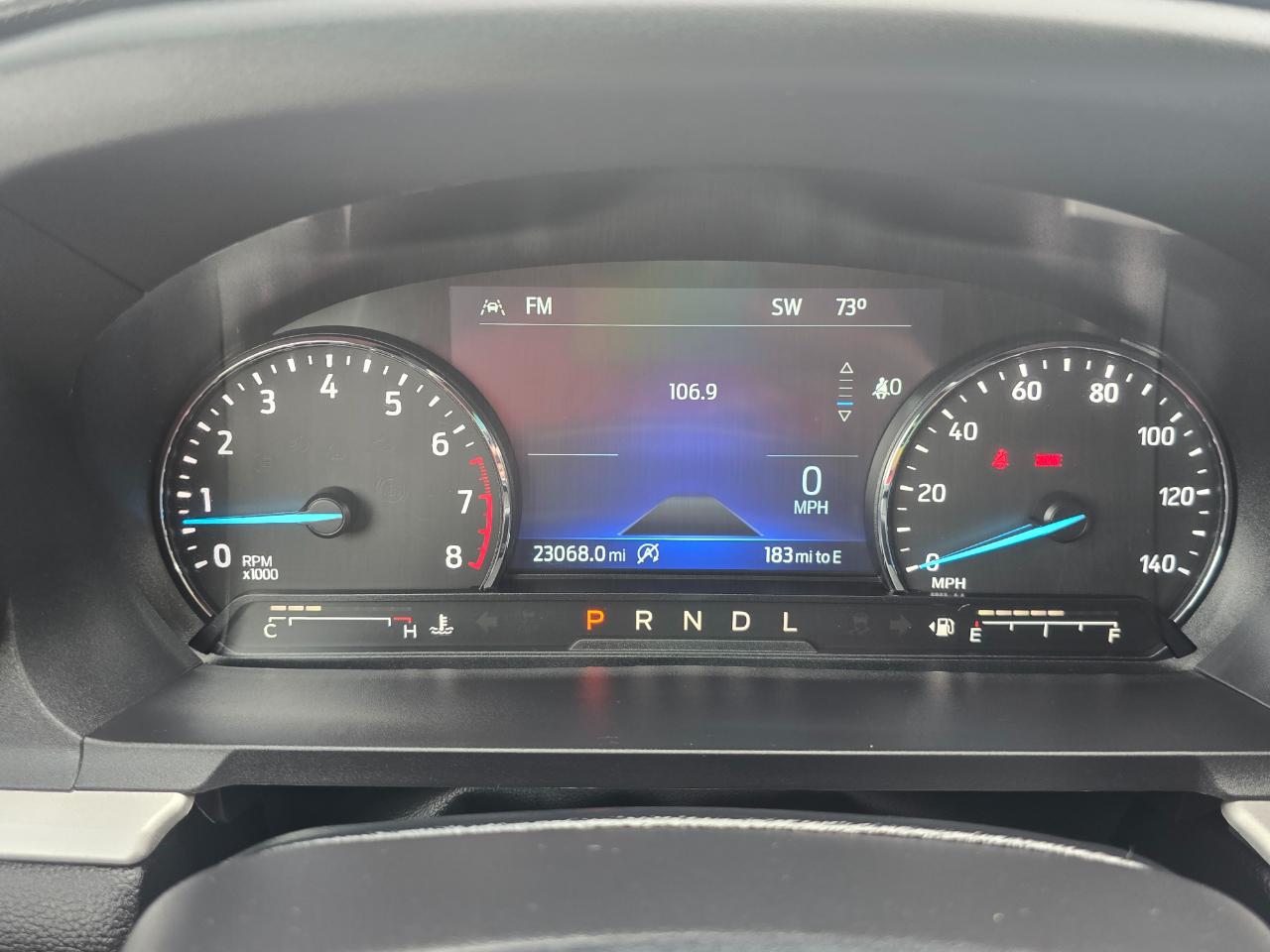 Ford Explorer XLT 4WD 2024