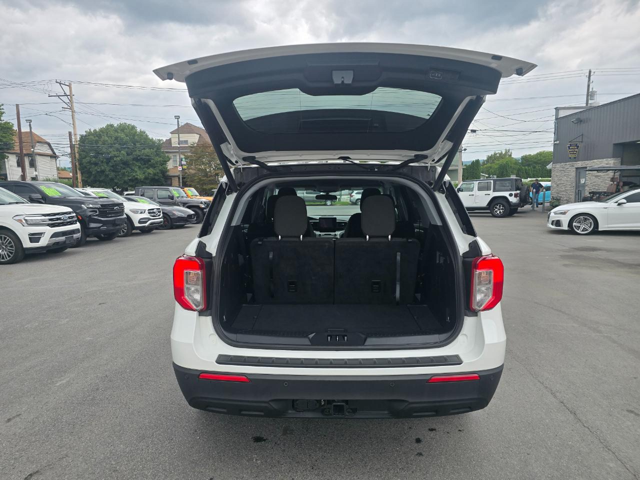Ford Explorer XLT 4WD 2024