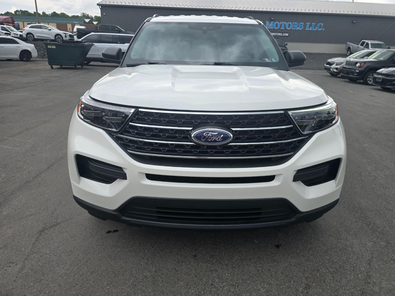 Ford Explorer XLT 4WD 2024