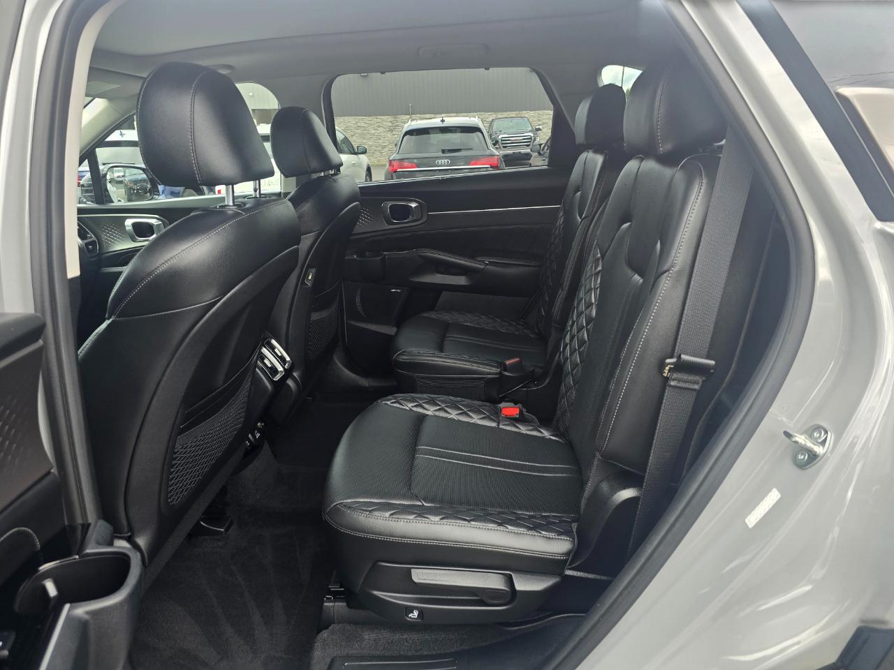 Kia Sorento SX Prestige AWD 2023