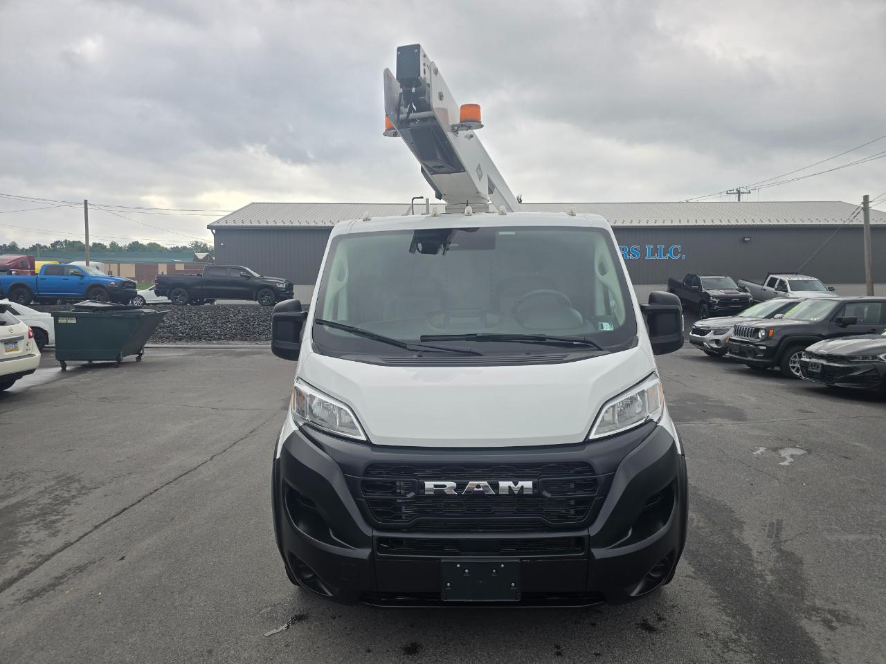 RAM ProMaster Cargo Van 3500 Low Roof 136" WB 2023