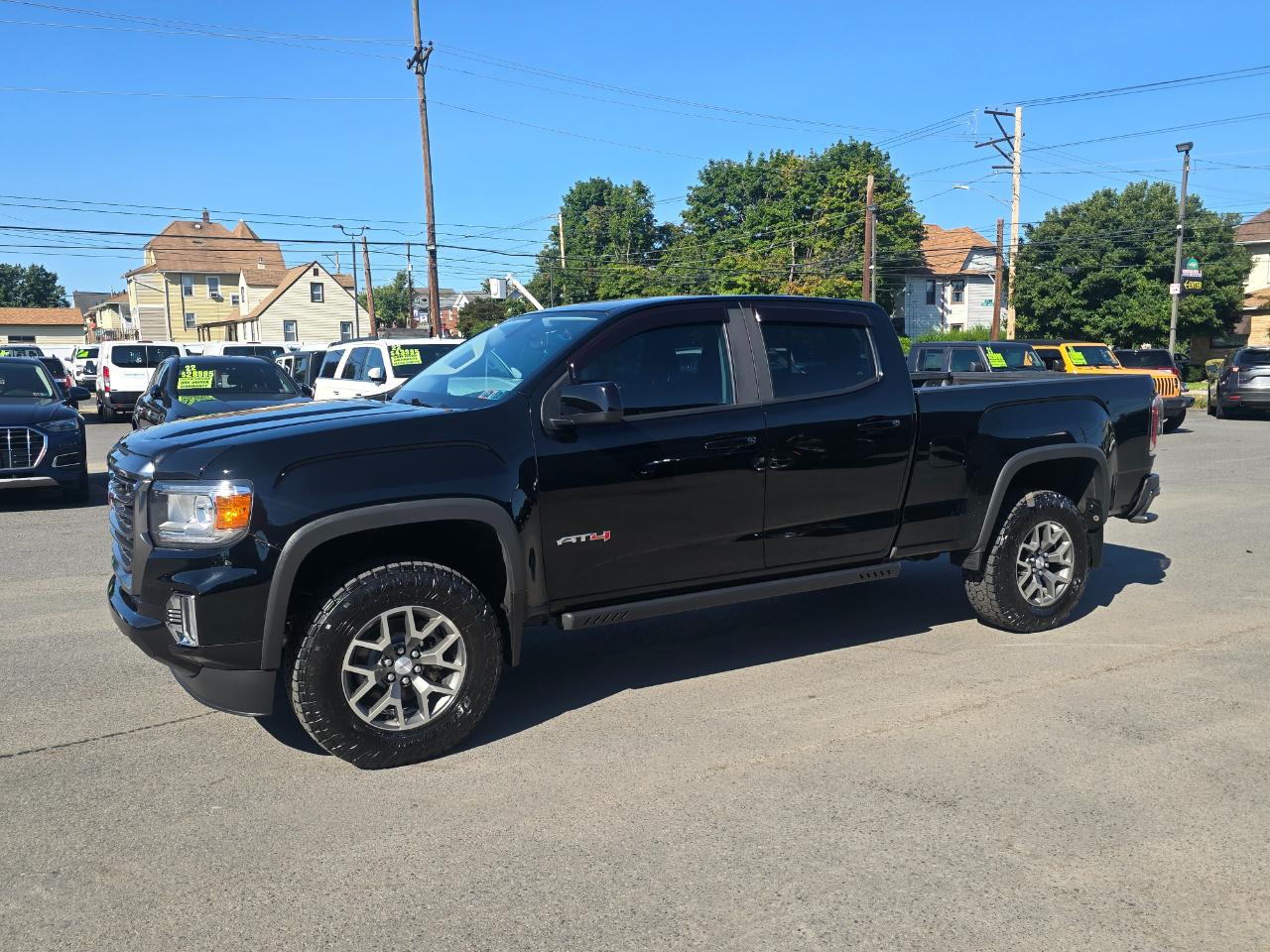 GMC Canyon 4WD Crew Cab AT4 2022