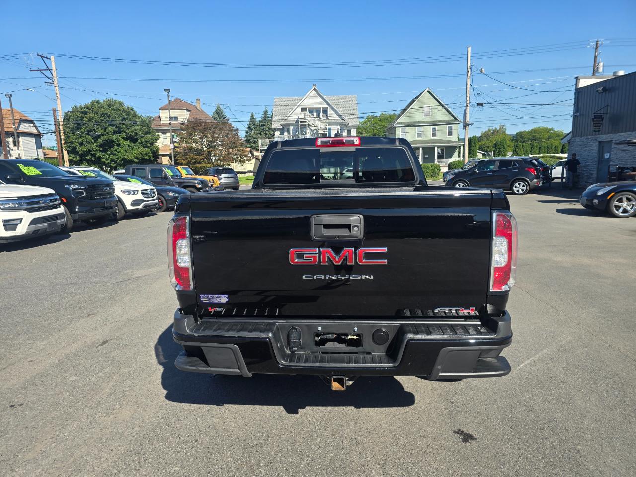 GMC Canyon 4WD Crew Cab AT4 2022