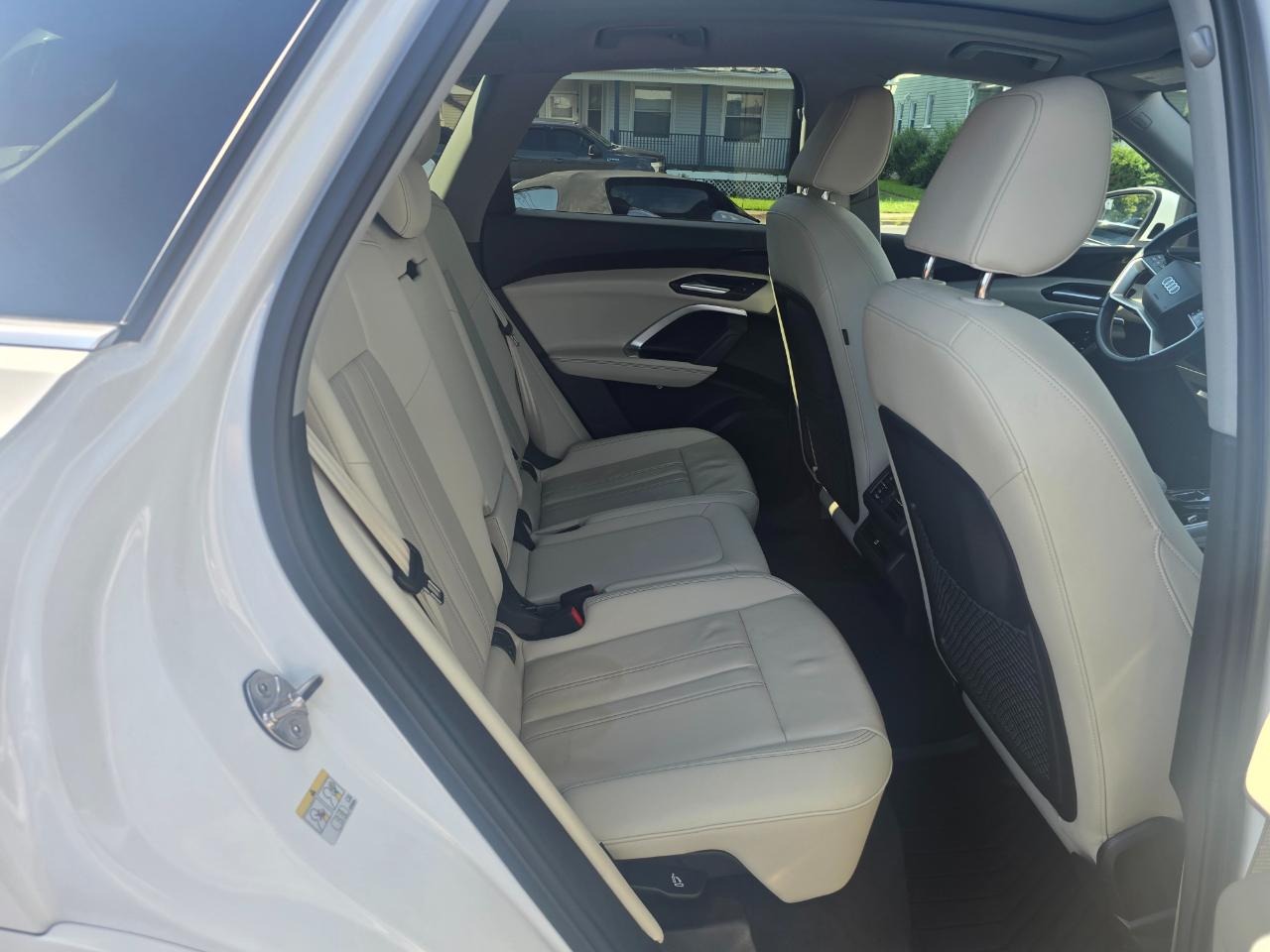Audi Q5 Premium 2.0 TFSI quattro 2025