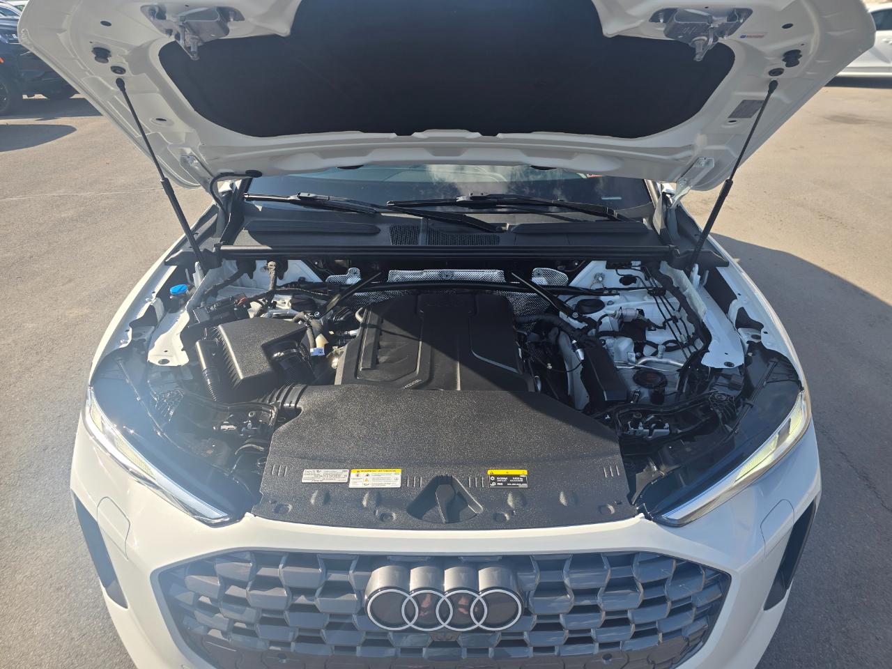 Audi Q5 Premium 2.0 TFSI quattro 2025