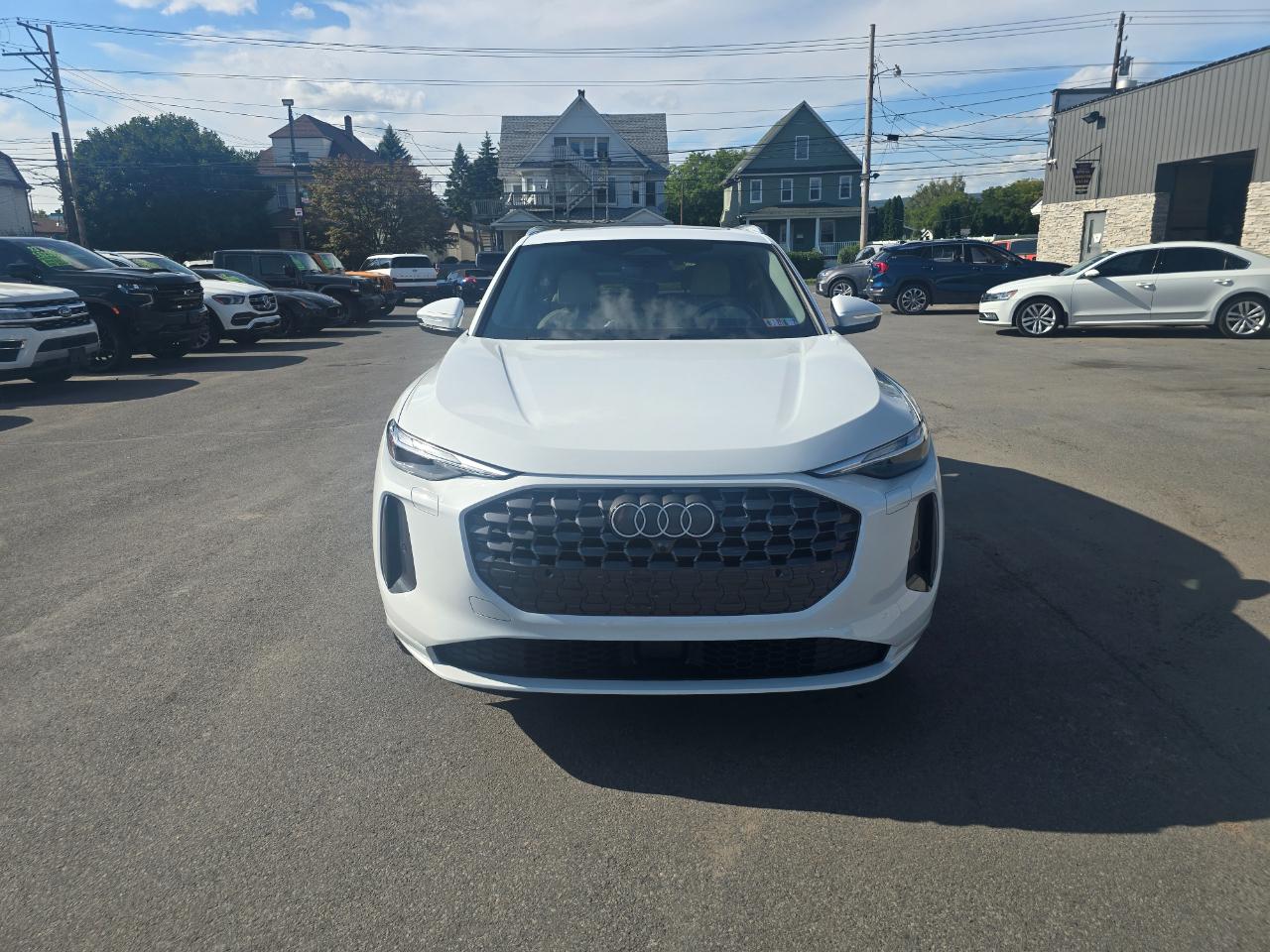 Audi Q5 Premium 2.0 TFSI quattro 2025