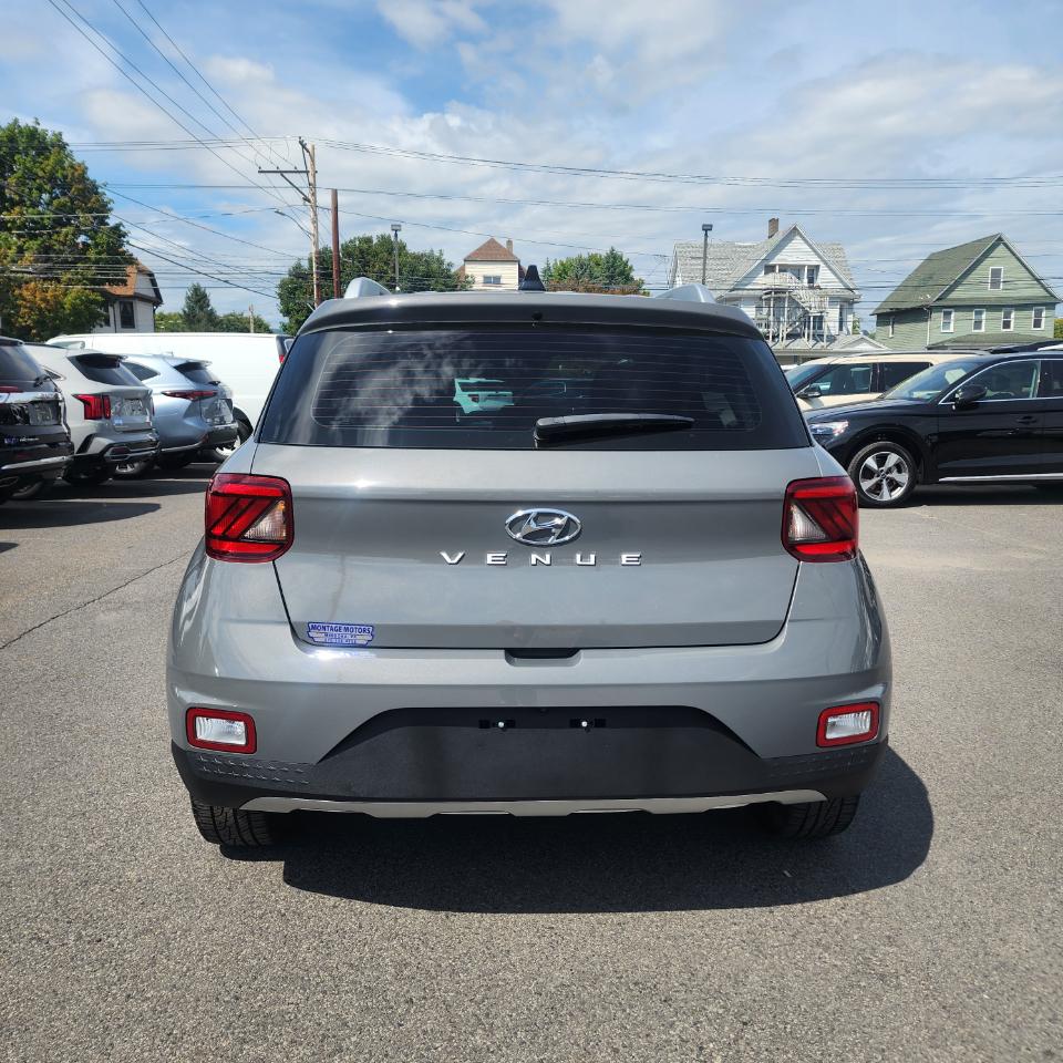 Hyundai Venue SEL 2022