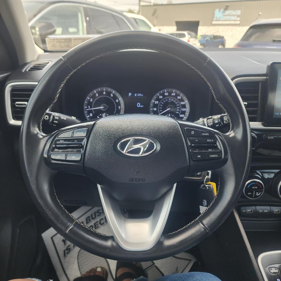 Hyundai Venue SEL 2022