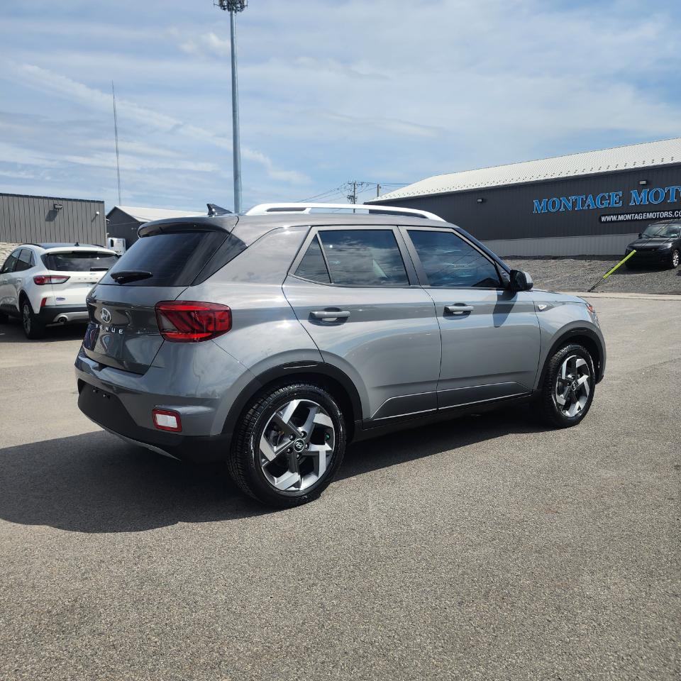 Hyundai Venue SEL 2022