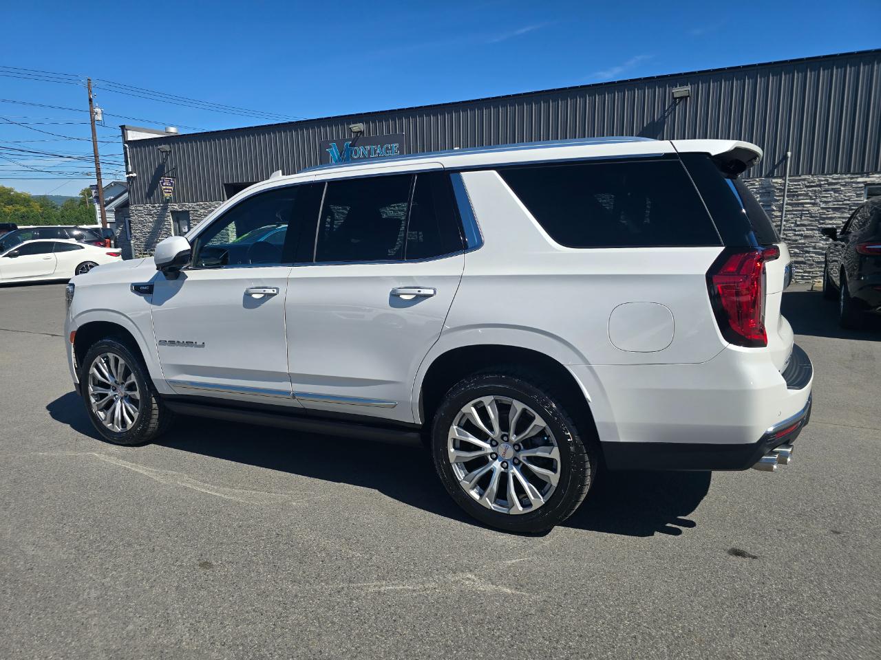GMC Yukon 4WD 4dr Denali 2021