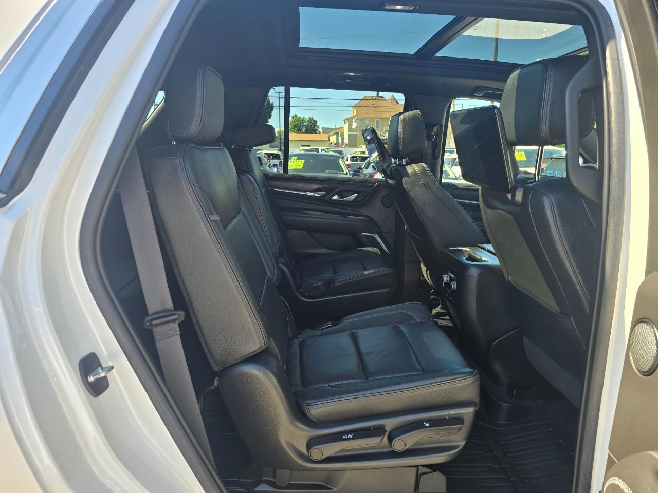 GMC Yukon 4WD 4dr Denali 2021