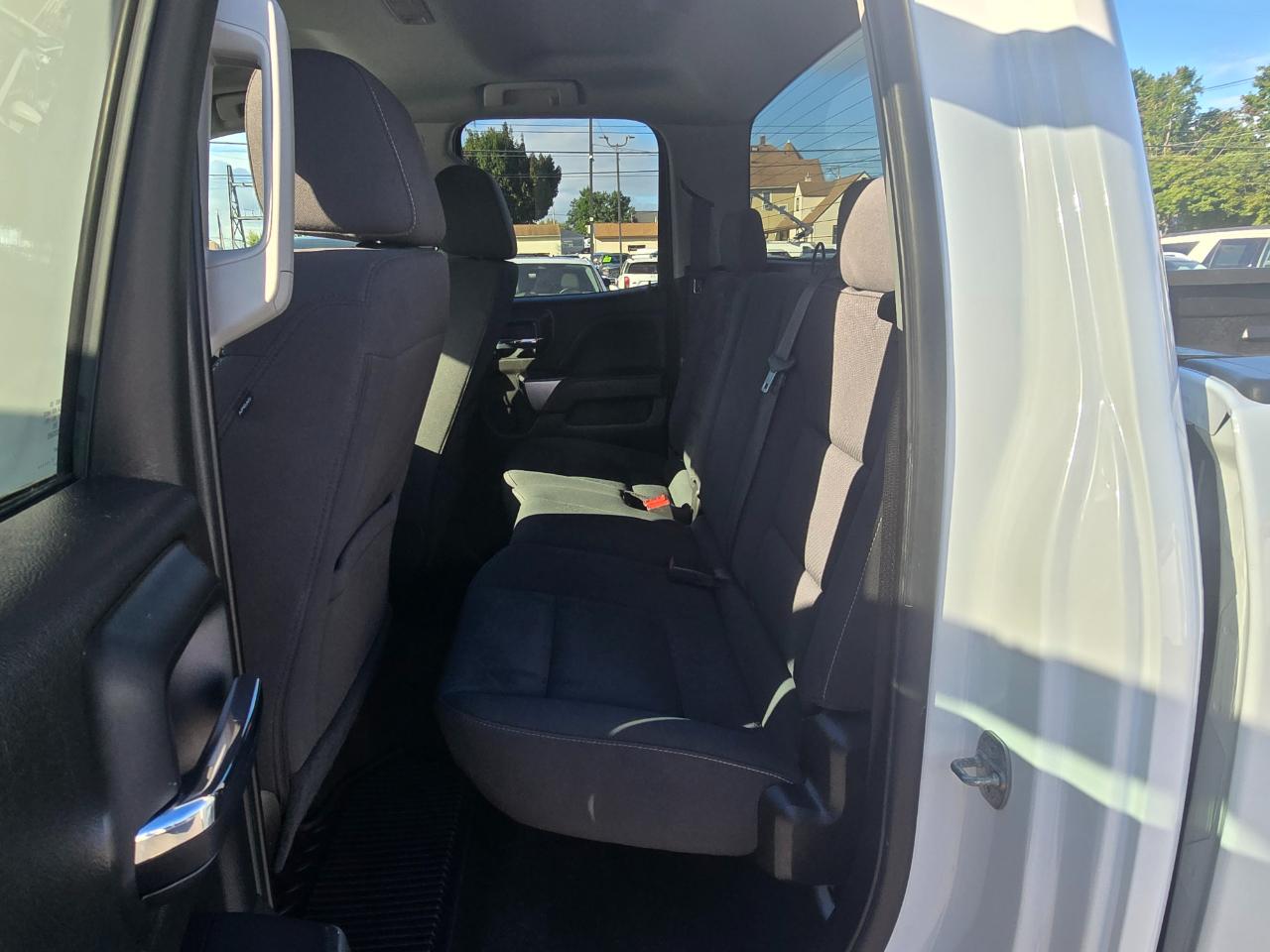 Chevrolet Silverado 1500  2018