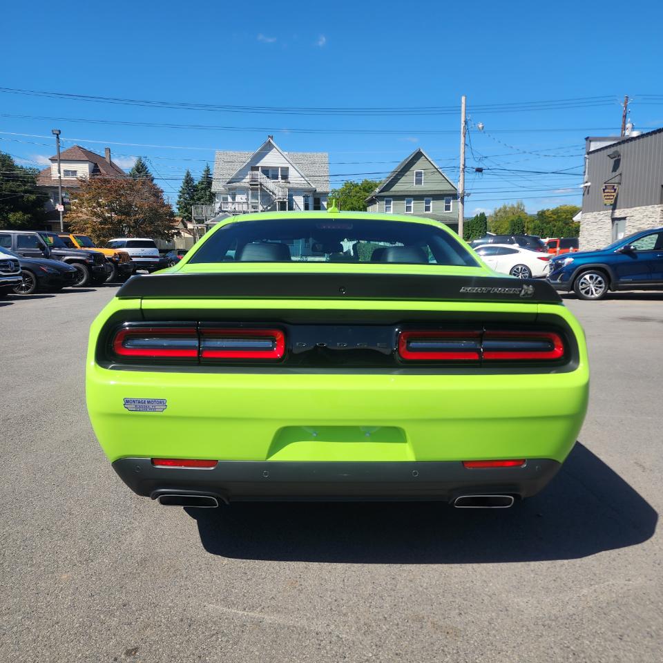 Dodge Challenger  2023