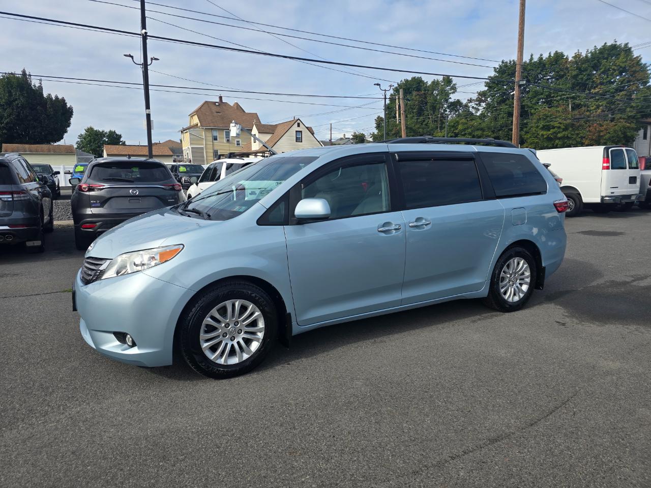 Toyota Sienna  2015